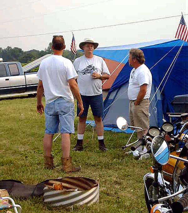 On the left our den leader Russ, on the right Terry. But who is the guy in the middle drinking our beer?  ;-)